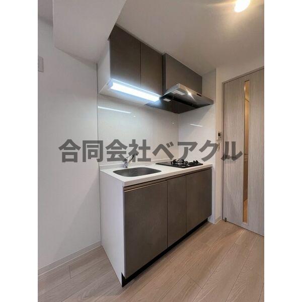 キッチン　コンパクトなキッチンで掃除もラクラク