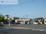 コンビニ　セブンイレブン新潟松崎店（コンビニ）まで550m