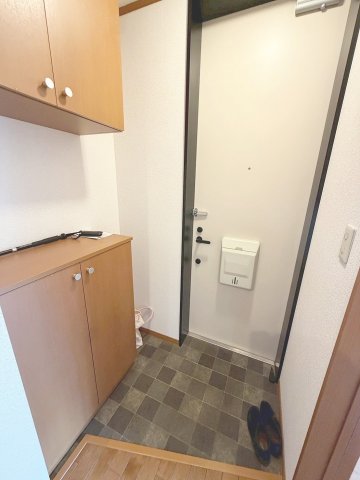 玄関　落ち着いた玄関です