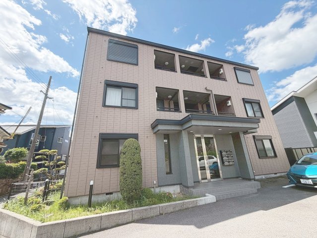 建物外観　きれいな外観です