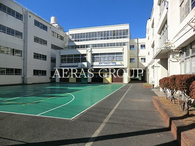 中学校　横浜市立日吉台西中学校（中学校）まで601m