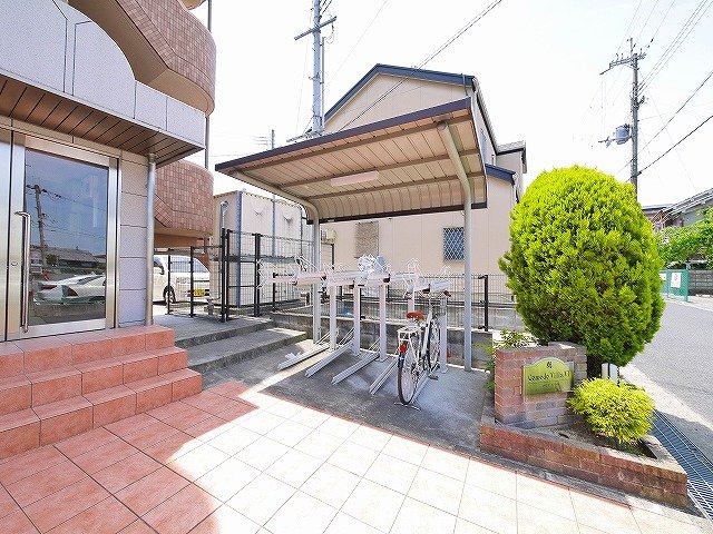 その他共有部分　屋根付き駐輪場