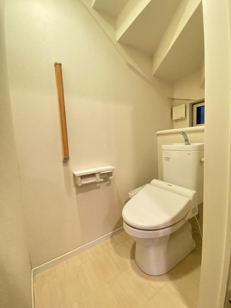 花園1丁目貸家のトイレ写真