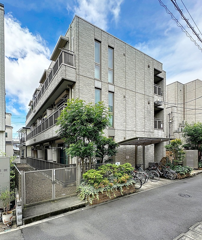 京急本線 雑色駅 徒歩14分 築22年