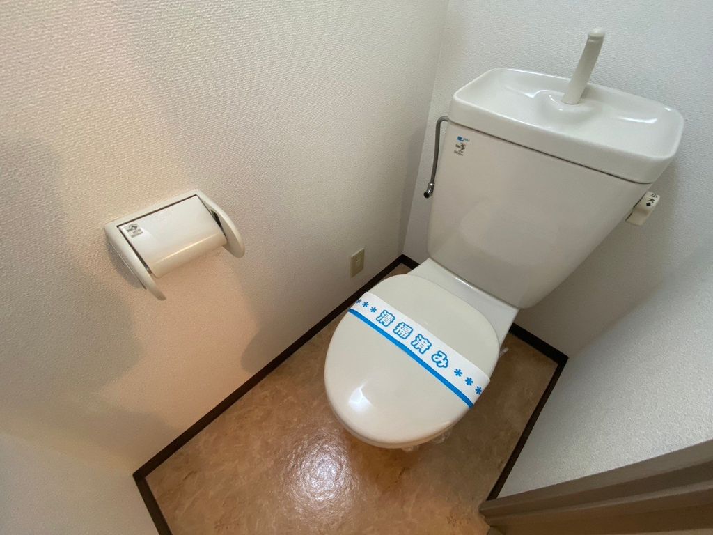トイレ　トイレ