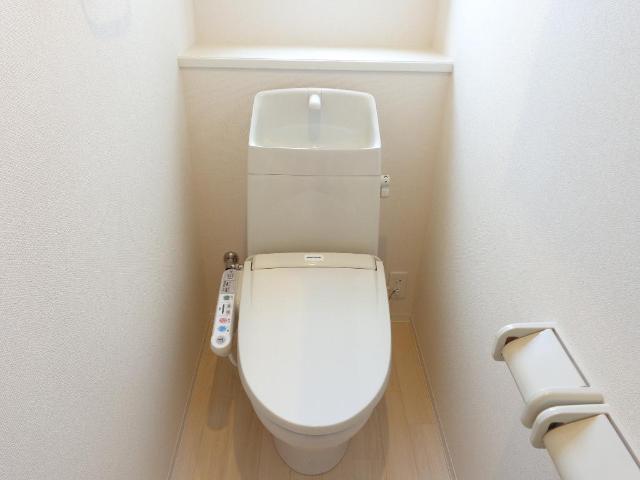 トイレ　シャワー付トイレ