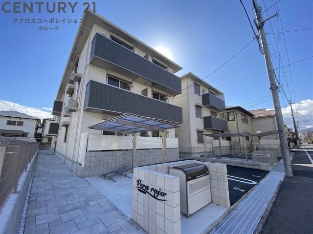 建物外観　モニター付きインターホン♪