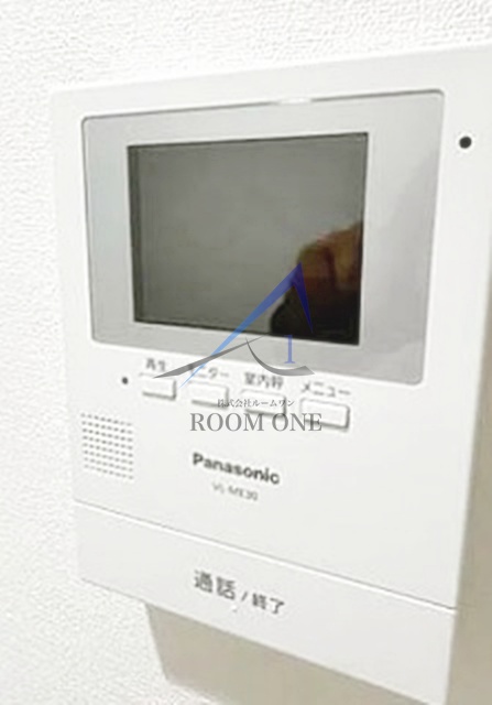 セキュリティ　モニター付きインターホンです。