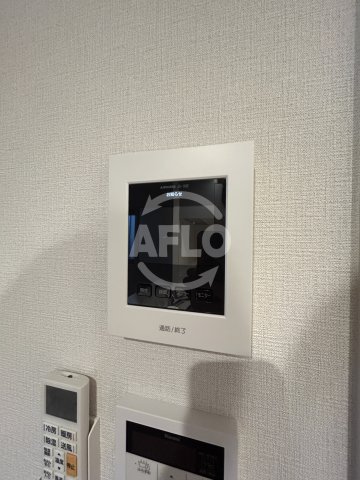 セキュリティ　モニター付きインターホン