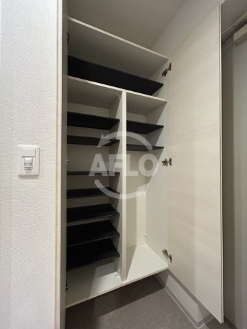 その他部屋・スペース　シューズボックス