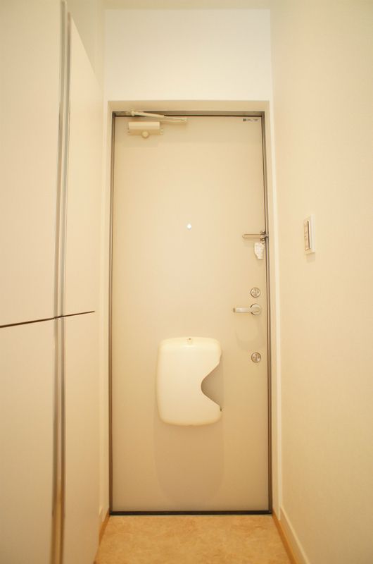 玄関　現況優先
