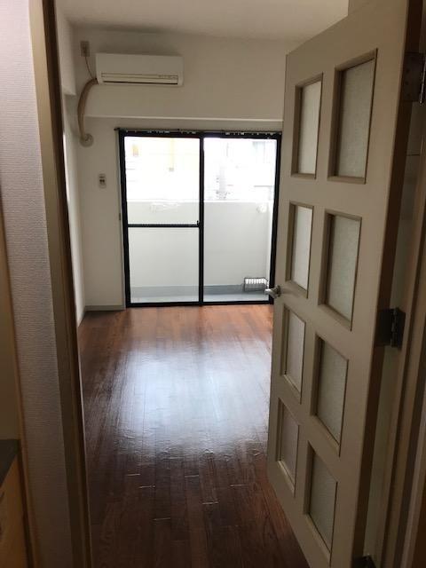 居室・リビング　ゆったりした洋室です