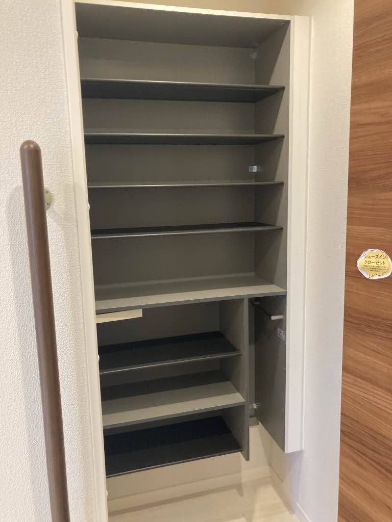 フレグランス池尻の内装写真