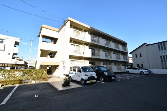 建物外観　きれいな外観です