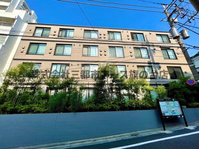 建物外観　ラクラス旗の台