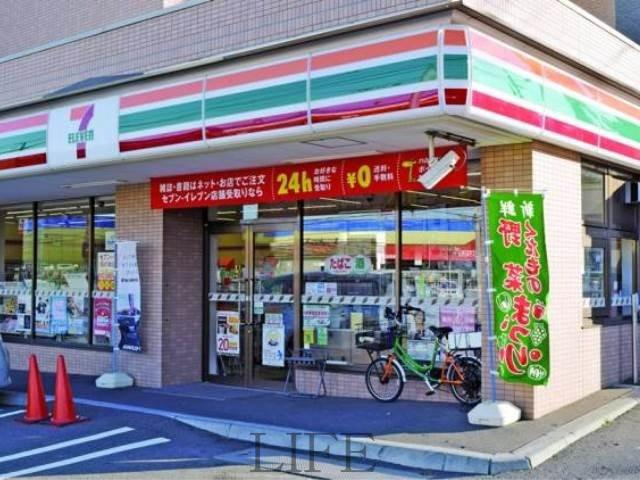コンビニ　セブンイレブン札幌清田2条店（コンビニ）まで2m