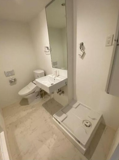 トイレ　ゆったりとした空間のトイレです