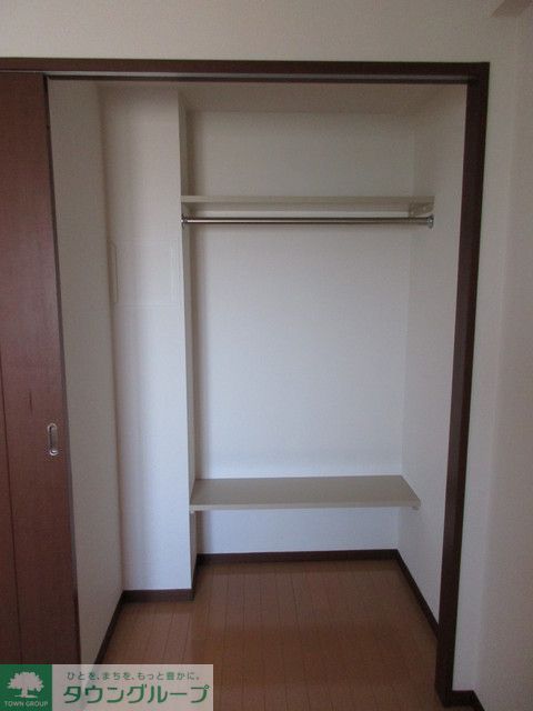 収納　B2タイプ2015年10月撮影 同タイプ1005号室の写真…
