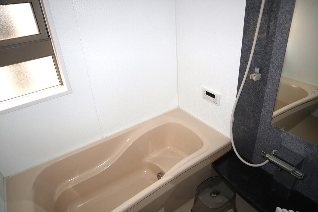 バス・シャワールーム　浴室乾燥機・追い焚き機能・ミストサウナ付き♪