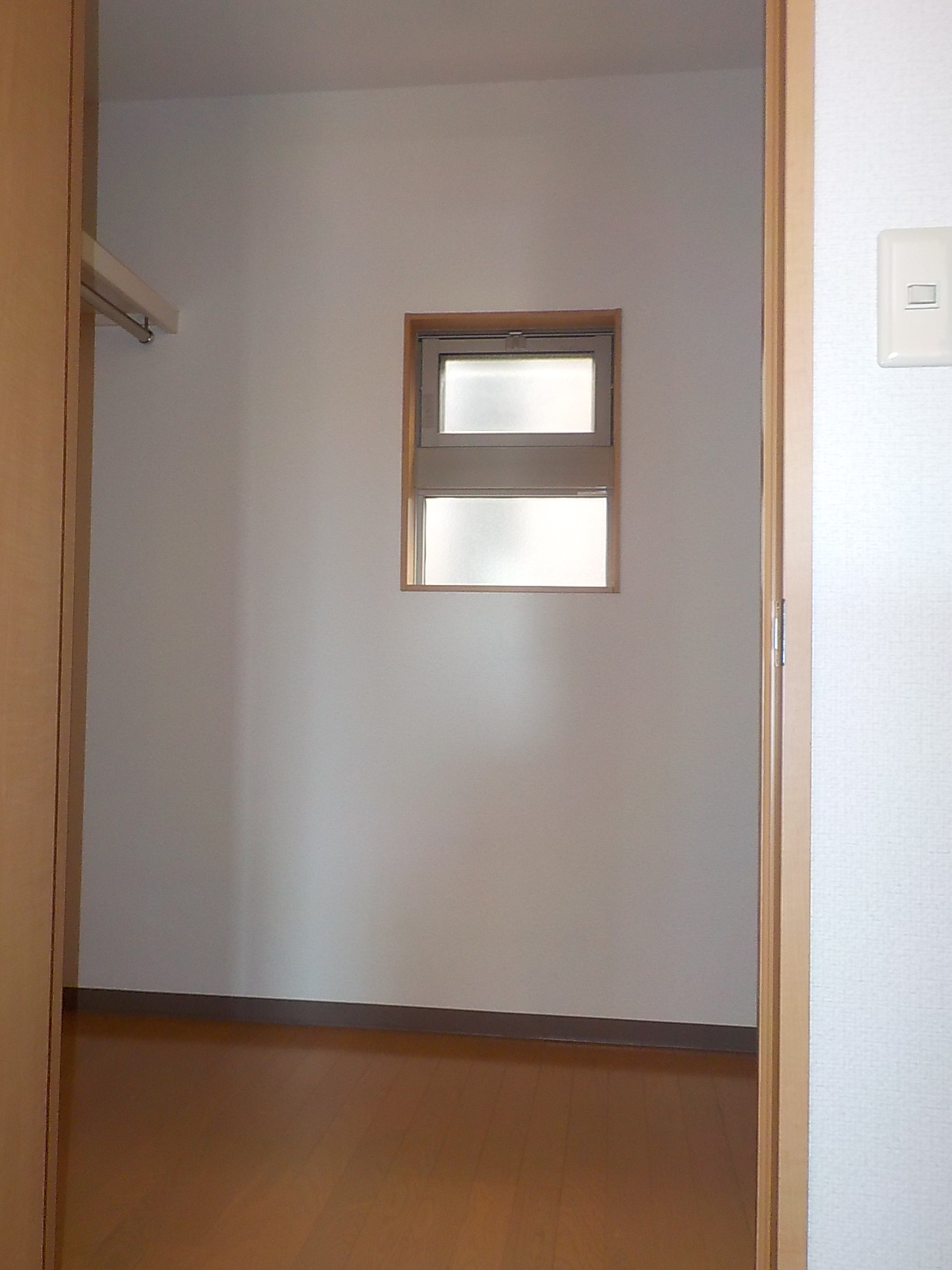 収納　ウォークインクローゼット