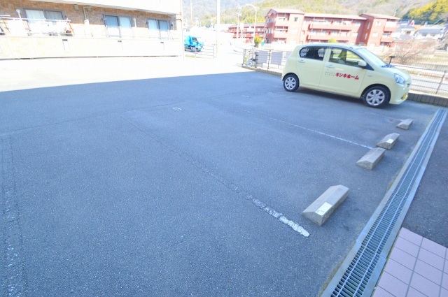 幼稚園・保育園　ひかり幼稚園（幼稚園・保育園）まで436m