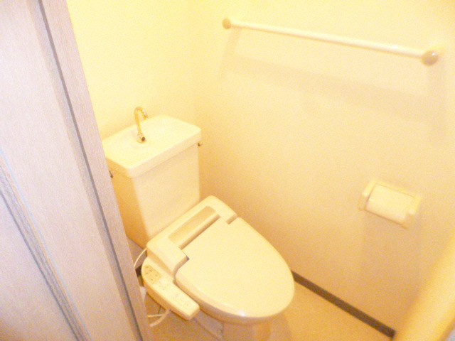 【札幌市西区琴似二条のマンションのトイレ】