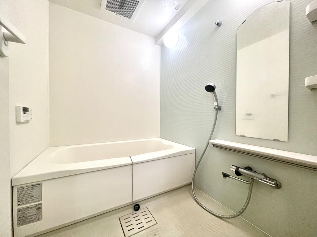 バス・シャワールーム　※同物件別部屋の参考写真・現況優先
