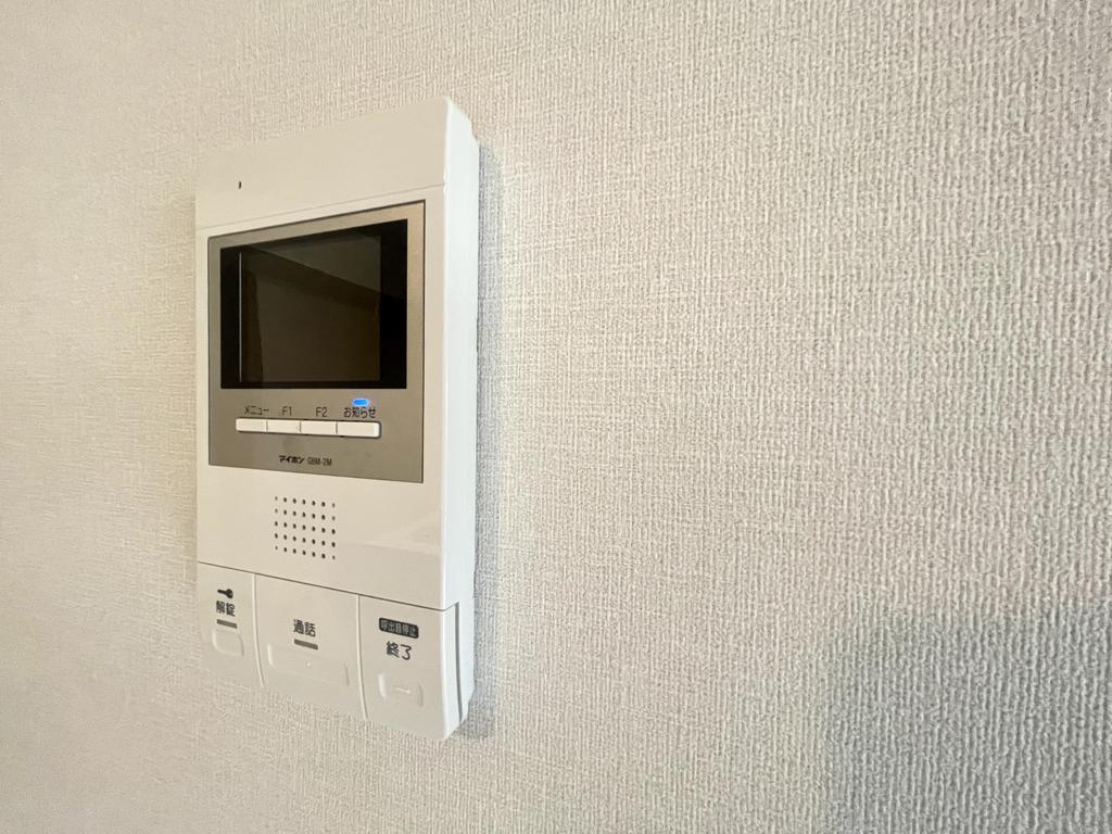 セキュリティ　※同物件別部屋の参考写真・現況優先