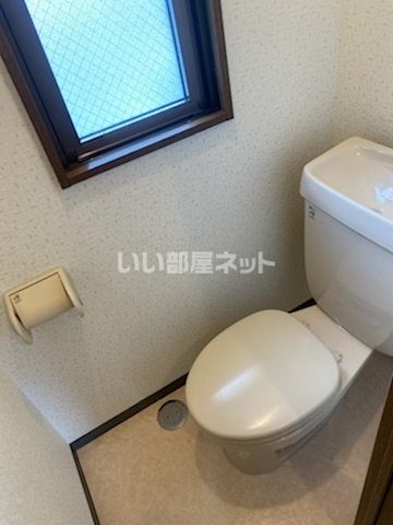 【磐田市国府台のマンションのトイレ】