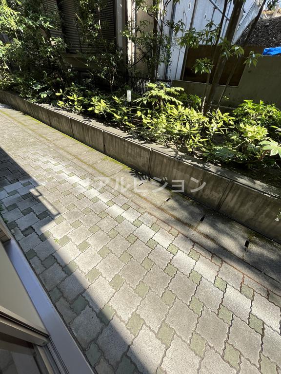 バルコニー　他部屋参考写真です。