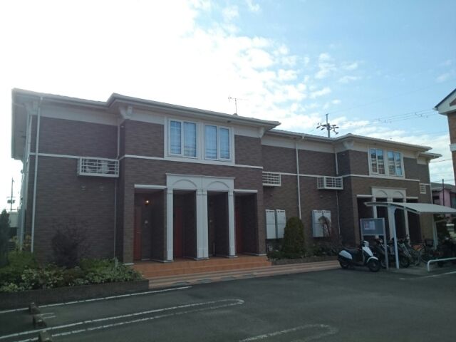 和歌山市野崎のアパートの建物外観