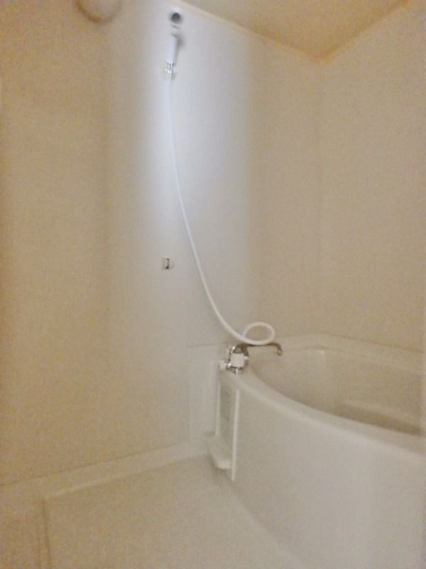 バス・シャワールーム　図面と現状に相違がある場合には現状を優先