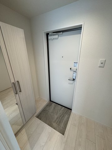 玄関　※同シリーズ参考写真