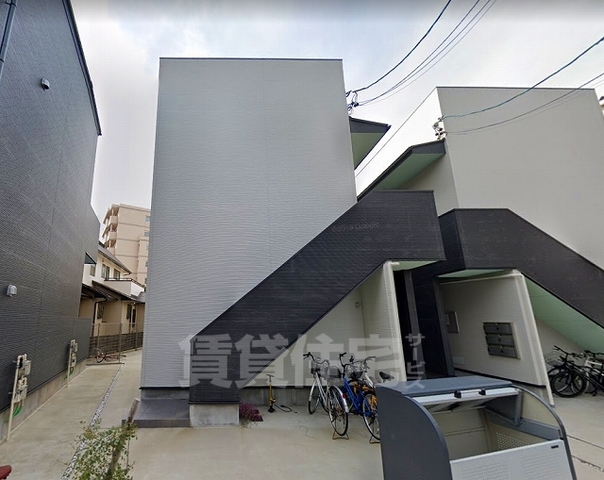 名古屋市中川区横堀町のアパートの建物外観