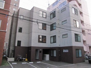 北海道札幌市豊平区平岸二条５（マンション）の賃貸物件の外観