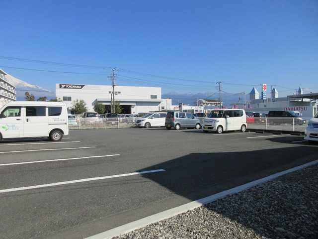 【プロスパー沢田の駐車場】