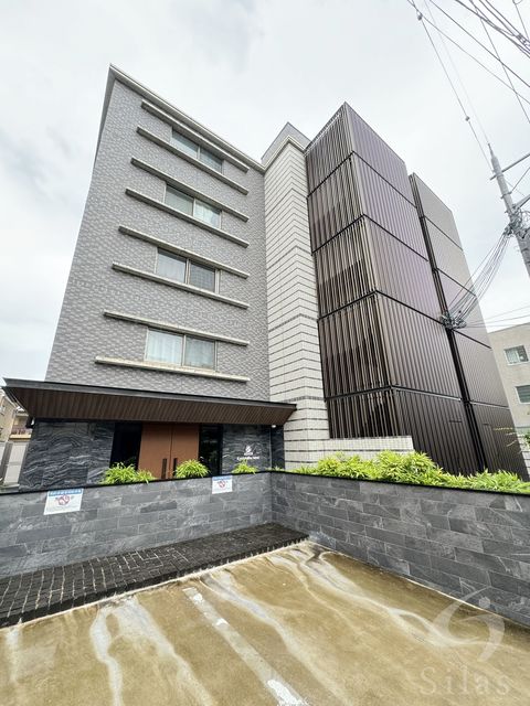 【京都市中京区壬生下溝町のマンションの建物外観】