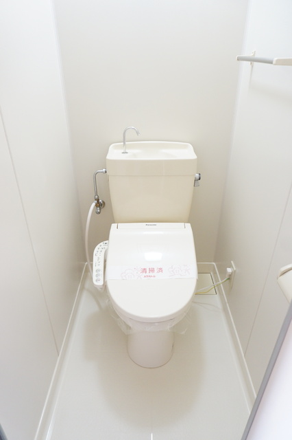 トイレ　トイレは洗浄便座です☆