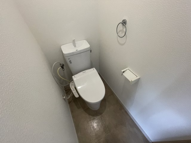 トイレ　タウンローカス