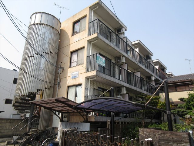 建物外観　サンメゾン安田