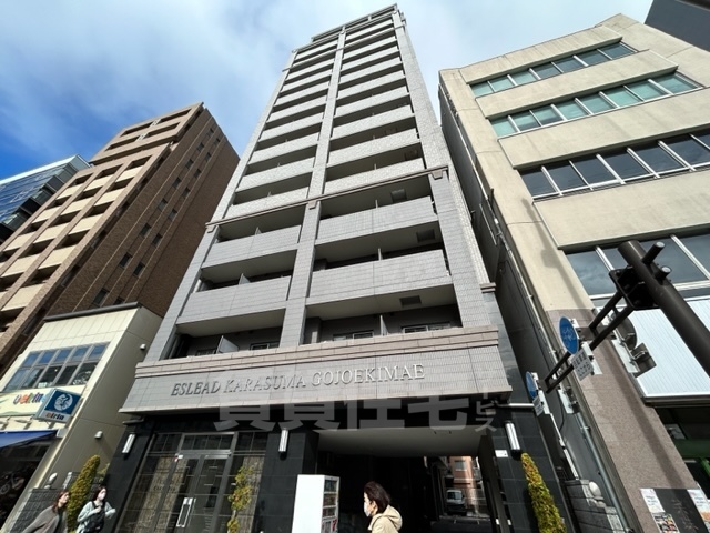 【京都市下京区万寿寺町のマンションの建物外観】