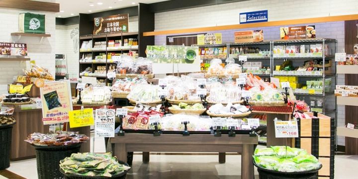 スーパー　三浦屋グルメエミオ武蔵関店（スーパー）まで628m