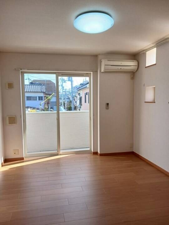 居室・リビング　リビング