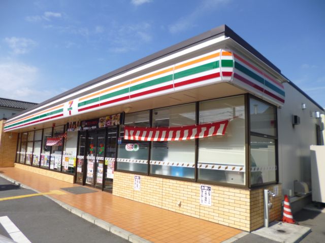 コンビニ　セブンイレブン（コンビニ）まで360m