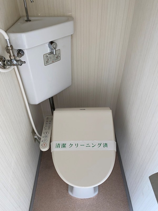 トイレ　別部屋参考
