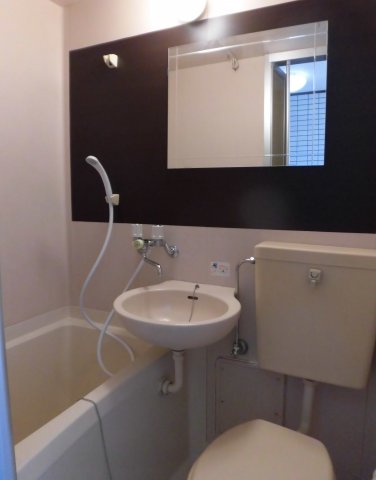 バス・シャワールーム　日々の暮らしに欠かせないお風呂です