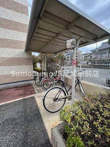 その他共有部分　落ち着いた雰囲気の外観です