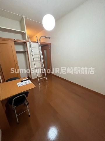 居室・リビング　ゆったりとした居間です