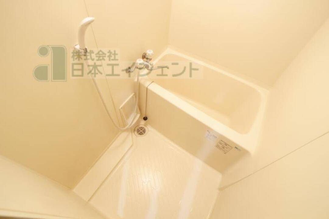 バス・シャワールーム　浴室