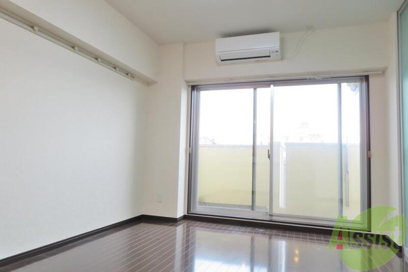 居室・リビング　リビングは広くキレイになっているので住みやすいですね。